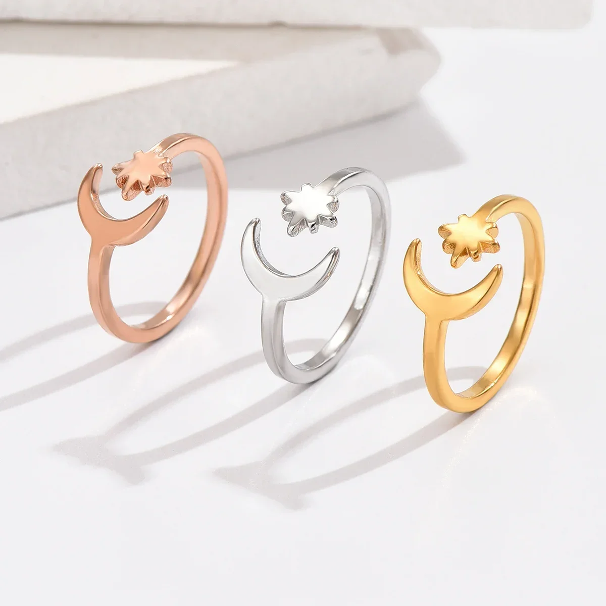 여성용 조절 가능 스테인리스 스틸 심플 별 달 스무스  - Body Jewelry Hoops 리뷰 및 가격